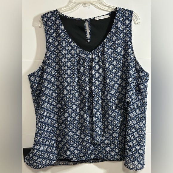 Ricki's Tops - 🌟Like New🌟 Ricki's: Women’s Sleeveless Top- Size 16